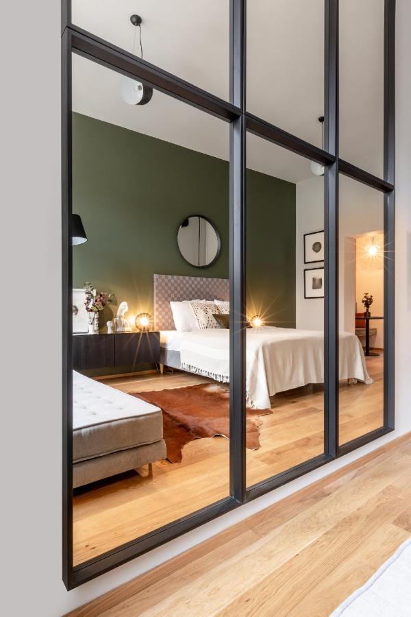 Turnkey I Main Bus Station Apartments Praha Bagian luar foto