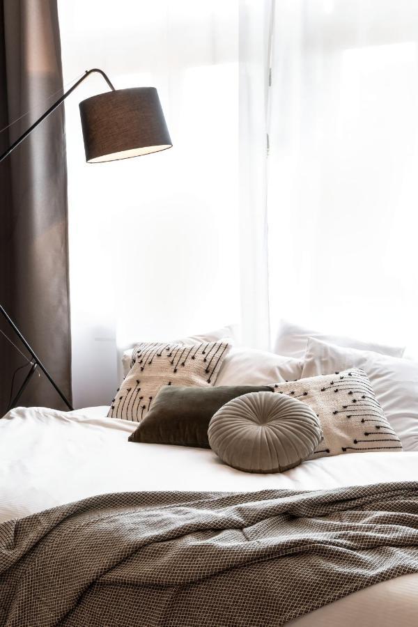 Turnkey I Main Bus Station Apartments Praha Bagian luar foto